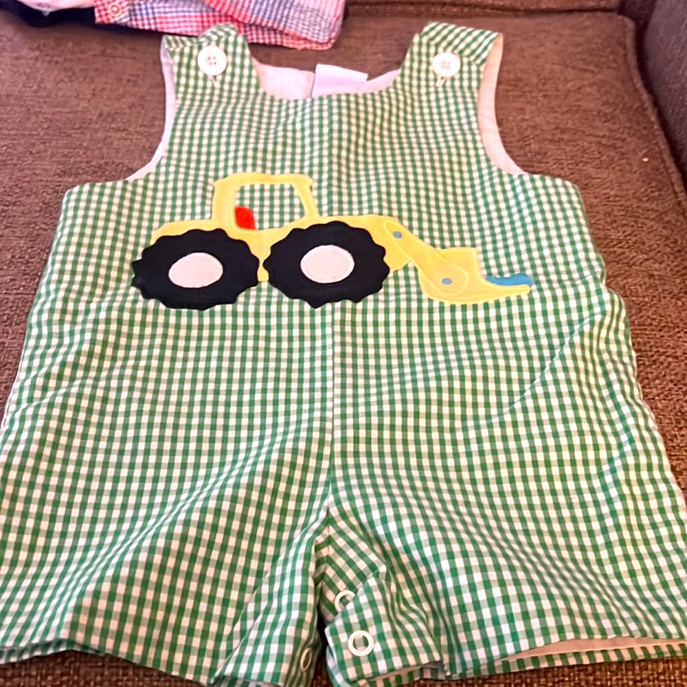 Green and white checked with bulldozer on front